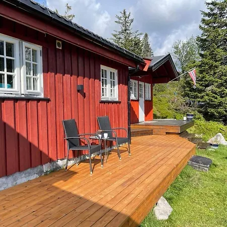 Buhaug - At Alpesi faház *