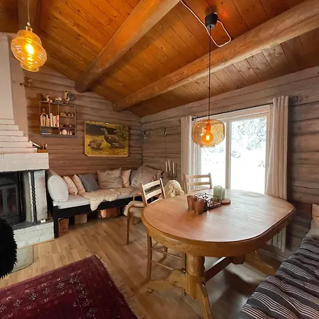 Alpstuga Buhaug - At